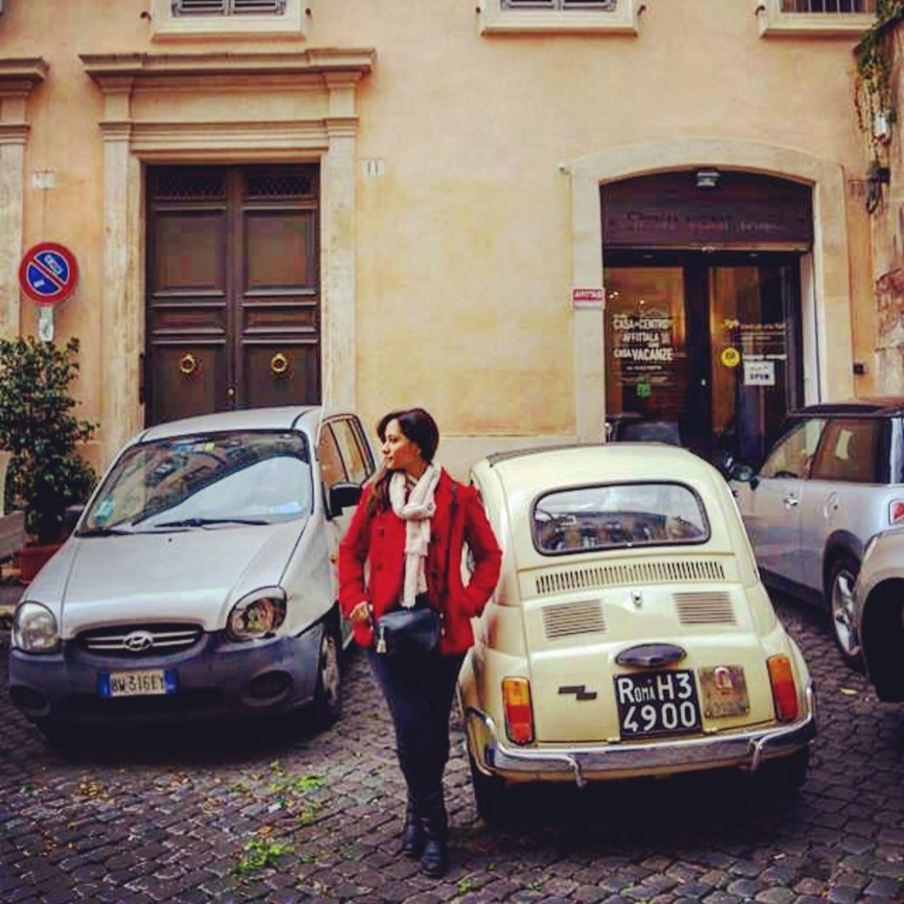 Meet your Posher, Ana